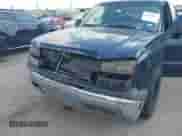 2005 Chevrolet Silverado 1500 Work Truck z VIN 1GCEC19X75Z352059, wystawiony jako IAAI lot #43358817 z przebiegiem Nie podano mil oraz . Historia ofert i sprzedaży dostępna na DreamBid. Obrazek 6.