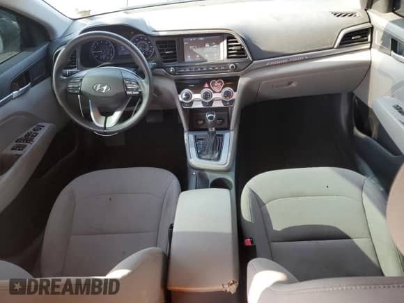 2019 Hyundai Elantra SEL с VIN 5NPD84LF8KH426736, выставлен на аукционе Copart как лот 60278245 с пробегом 125 267 миль миль и Списание • Salvage title. История ставок и продаж доступна на DreamBid. Изображение 8.
