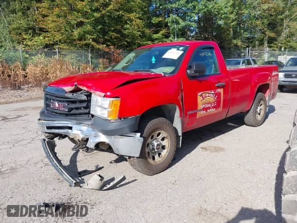 2013 GMC Sierra 1500 Work Truck z VIN 1GTN2TEX8DZ140497, wystawiony jako IAAI lot #43142246 z przebiegiem 178 636 mil mil oraz . Historia ofert i sprzedaży dostępna na DreamBid. Obrazek 2.