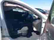 2021 Chevrolet Malibu LS z VIN 1G1ZC5ST3MF037302, wystawiony jako IAAI lot #42988942 z przebiegiem 91 354 mil mil oraz . Historia ofert i sprzedaży dostępna na DreamBid. Obrazek 5.