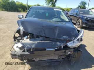 2017 Hyundai Accent SE z VIN KMHCT5AE5HU368055, wystawiony jako Copart lot #69273295 z przebiegiem Nie podano mil oraz Szkoda całkowita • Salvage title. Historia ofert i sprzedaży dostępna na DreamBid. Obrazek 5.