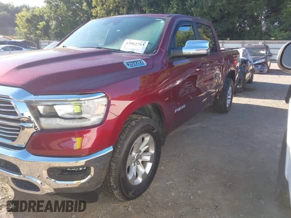 2023 Ram 1500 Laramie z VIN 1C6SRFJT3PN537895, wystawiony jako IAAI lot #43062763 z przebiegiem 12 180 mil mil oraz . Historia ofert i sprzedaży dostępna na DreamBid. Obrazek 2.
