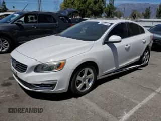 2015 Volvo S60 с VIN YV126MFD2F1309782, выставлен на аукционе Copart как лот 69631415 с пробегом 81 767 миль миль и Списание • Salvage title. История ставок и продаж доступна на DreamBid. Изображение 1.