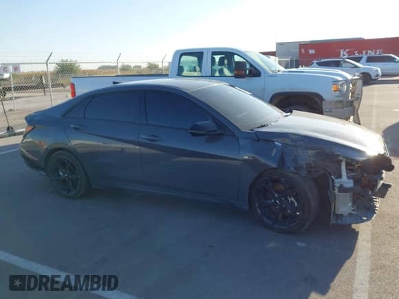 2024 Hyundai Elantra N Line z VIN KMHLR4DF6RU816477, wystawiony jako IAAI lot #43299505 z przebiegiem 15 258 mil mil oraz . Historia ofert i sprzedaży dostępna na DreamBid. Obrazek 14.