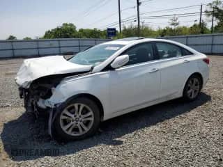 2011 Hyundai Sonata Limited с VIN 5NPEC4AC3BH237147, выставлен на аукционе Copart как лот 58547975 с пробегом 172 050 миль миль и Списание • Salvage title. История ставок и продаж доступна на DreamBid. Изображение 1.