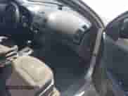 2012 Hyundai Elantra SE z VIN KMHDC8AE3CU155720, wystawiony jako IAAI lot #43142382 z przebiegiem 179 741 mil mil oraz . Historia ofert i sprzedaży dostępna na DreamBid. Obrazek 5.