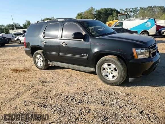 2011 Chevrolet Tahoe LT с VIN 1GNSCBE07BR128830, выставлен на аукционе Copart как лот 82393635 с пробегом 197 673 миль миль и Списание • Salvage title. История ставок и продаж доступна на DreamBid. Изображение 14.
