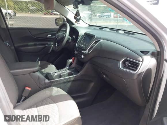 2020 Chevrolet Equinox LT с VIN 2GNAXUEV8L6179080, выставлен на аукционе IAAI как лот 43276589 с пробегом 139 527 миль миль и . История ставок и продаж доступна на DreamBid. Изображение 5.