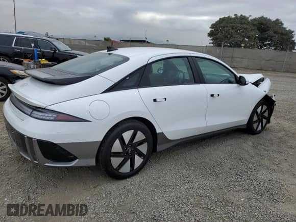 2024 Hyundai Ioniq 6 SE с VIN KMHM24AA1RA075660, выставлен на аукционе Copart как лот 76353894 с пробегом 6 160 миль миль и Списание • Salvage title. История ставок и продаж доступна на DreamBid. Изображение 3.