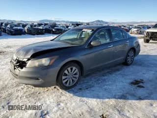2011 Honda Accord EX z VIN 1HGCP3F71BA014308, wystawiony jako Copart lot #89146315 z przebiegiem 147 847 mil mil oraz Szkoda całkowita • Salvage title. Historia ofert i sprzedaży dostępna na DreamBid. Obrazek 1.