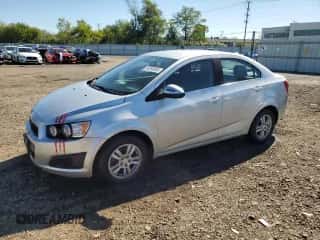 2015 Chevrolet Sonic LT с VIN 1G1JC5SH2F4160919, выставлен на аукционе Copart как лот 85599505 с пробегом 37 755 миль миль и Списание • Salvage title. История ставок и продаж доступна на DreamBid. Изображение 1.