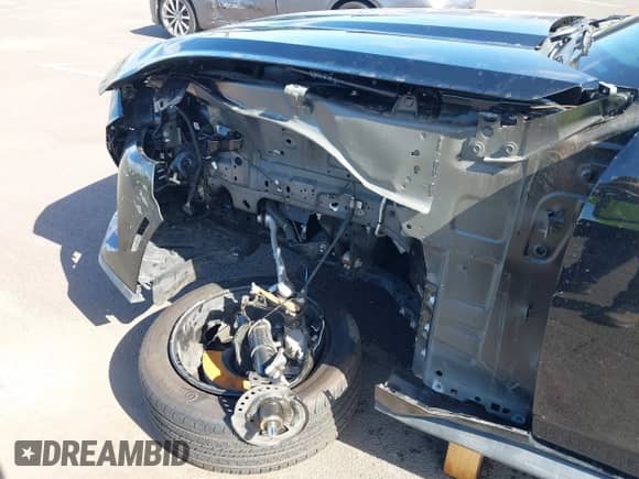 2024 Ford Mustang EcoBoost with VIN 1FA6P8TH3R5138370, listed as a IAAI auction lot 42334912 with 6,197 mi miles and . Bid and sale history available at DreamBid. Image 18.