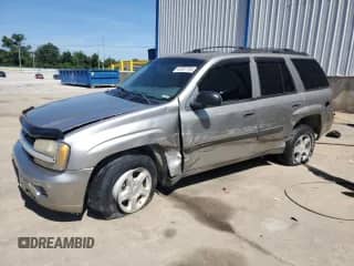 2003 Chevrolet TrailBlazer LT with VIN 1GNDT13SX32389208, listed as a Copart auction lot 62957765 with 234,778 mi miles and Non repairable. Bid and sale history available at DreamBid. Image 1.