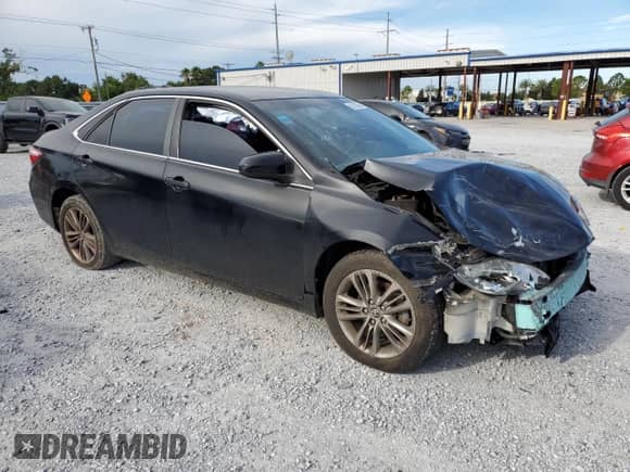 2015 Toyota Camry SE z VIN 4T1BF1FK5FU923948, wystawiony jako Copart lot #82100065 z przebiegiem 224 274 mil mil oraz Nie do naprawy • Non repairable. Historia ofert i sprzedaży dostępna na DreamBid. Obrazek 4.