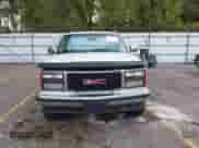 1989 GMC Sierra 1500 with VIN 1GTDK14K4KE543029, listed as a IAAI auction lot 43346336 with 218,934 mi miles and . Bid and sale history available at DreamBid. Image 11.