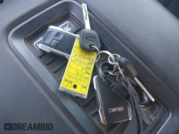 2018 GMC Sierra 1500 SLT with VIN 3GTU2NEC4JG601288, listed as a IAAI auction lot 42686096 with 140,289 mi miles and . Bid and sale history available at DreamBid. Image 11.