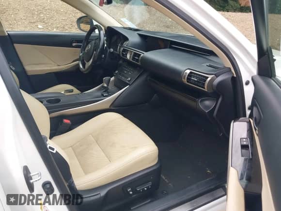 2016 Lexus IS 300/350 z VIN JTHCM1D23G5003909, wystawiony jako IAAI lot #43059041 z przebiegiem 118 366 mil mil oraz . Historia ofert i sprzedaży dostępna na DreamBid. Obrazek 5.