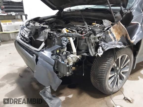 2018 Subaru Forester Premium with VIN JF2SJGEC2JH604459, listed as a IAAI auction lot 42514080 with 127,218 mi miles and . Bid and sale history available at DreamBid. Image 17.