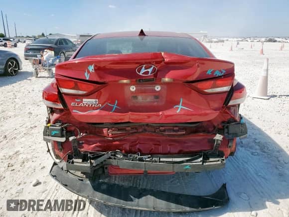 2018 Hyundai Elantra SEL с VIN KMHD84LF6JU704842, выставлен на аукционе Copart как лот 82426925 с пробегом 61 394 миль миль и Списание • Salvage title. История ставок и продаж доступна на DreamBid. Изображение 6.