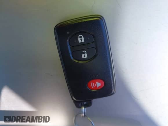 2016 Toyota Prius Two с VIN JTDZN3EU6GJ050539, выставлен на аукционе IAAI как лот 41825085 с пробегом 116 373 миль миль и . История ставок и продаж доступна на DreamBid. Изображение 11.