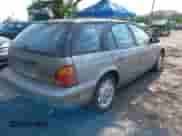 1997 Saturn SW with VIN 1G8ZK8271VZ302680, listed as a IAAI auction lot 42373393 with 214,012 mi miles and . Bid and sale history available at DreamBid. Image 4.