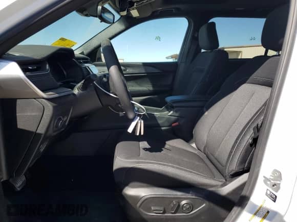 2024 Jeep Grand Cherokee Laredo with VIN 1C4RJJAG4R8621133, listed as a Copart auction lot 50012355 with 11,723 mi miles and Salvage title. Bid and sale history available at DreamBid. Image 7.