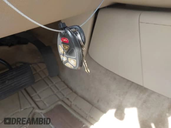 2011 Chevrolet Tahoe LTZ with VIN 1GNSCCE09BR248960, listed as a IAAI auction lot 42869086 with 240,413 mi miles and . Bid and sale history available at DreamBid. Image 11.