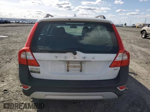 2011 Volvo XC70 3.2L with VIN YV4940BZ3B1115161, listed as a Copart auction lot 52045445 with 112,714 mi miles and Salvage title. Bid and sale history available at DreamBid. Image 6.