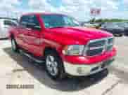 2019 Ram 1500 Big Horn z VIN 1C6RR6LT2KS515344, wystawiony jako IAAI lot #42591249 z przebiegiem 49 261 mil mil oraz . Historia ofert i sprzedaży dostępna na DreamBid. Obrazek 1.