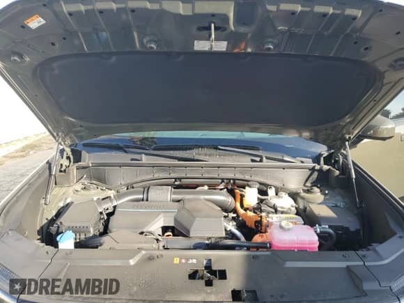 2025 Hyundai Santa Fe Calligraphy с VIN 5NMP5DG17SH021064, выставлен на аукционе Copart как лот 84107714 с пробегом 7 755 миль миль и Списание • Salvage title. История ставок и продаж доступна на DreamBid. Изображение 12.