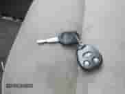 2006 Ford F-150 XL z VIN 1FTRF12226NA93643, wystawiony jako IAAI lot #43465384 z przebiegiem 102 432 mil mil oraz . Historia ofert i sprzedaży dostępna na DreamBid. Obrazek 11.