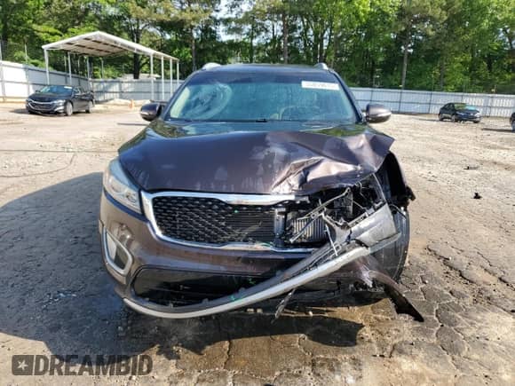 2017 Kia Sorento EX z VIN 5XYPH4A15HG207057, wystawiony jako Copart lot #55059615 z przebiegiem 133 897 mil mil oraz Szkoda całkowita • Salvage title. Historia ofert i sprzedaży dostępna na DreamBid. Obrazek 5.