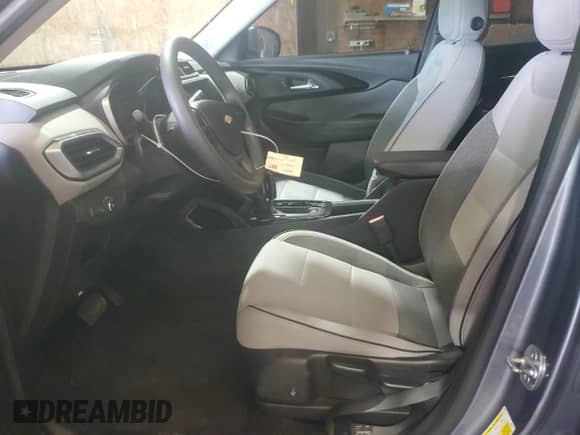 2021 Chevrolet TrailBlazer LS с VIN KL79MNSLXMB149460, выставлен на аукционе Copart как лот 62694685 с пробегом 55 723 миль миль и Списание • Salvage title. История ставок и продаж доступна на DreamBid. Изображение 7.