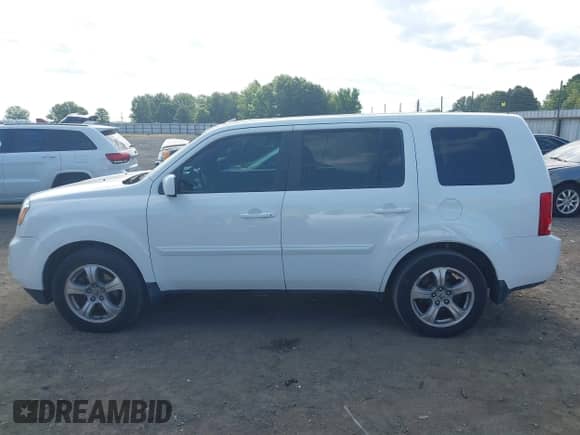 2014 Honda Pilot EX-L z VIN 5FNYF3H65EB016246, wystawiony jako IAAI lot #42656247 z przebiegiem 185 165 mil mil oraz . Historia ofert i sprzedaży dostępna na DreamBid. Obrazek 14.