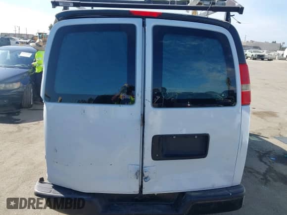 2012 Chevrolet Express Cargo с VIN 1GCSGAFX7C1113909, выставлен на аукционе IAAI как лот 43248308 с пробегом 137 013 миль миль и . История ставок и продаж доступна на DreamBid. Изображение 17.