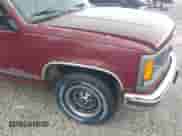 1994 GMC Sierra 1500 z VIN 1GTDC14Z2RZ530602, wystawiony jako IAAI lot #42577982 z przebiegiem 159 406 mil mil oraz . Historia ofert i sprzedaży dostępna na DreamBid. Obrazek 12.
