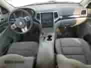 2011 Jeep Grand Cherokee Laredo с VIN 1J4RR4GG2BC617838, выставлен на аукционе Copart как лот 72069035 с пробегом 186 984 миль миль и Списание • Salvage title. История ставок и продаж доступна на DreamBid. Изображение 8.