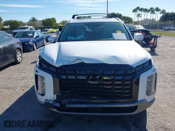 2023 Hyundai Palisade SEL с VIN KM8R44GE6PU519606, выставлен на аукционе IAAI как лот 41744800 с пробегом 22 551 миль миль и . История ставок и продаж доступна на DreamBid. Изображение 12.