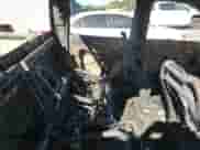 2015 Chevrolet Silverado 1500 LT z VIN 3GCPCREC3FG171164, wystawiony jako Copart lot #71464315 z przebiegiem Nie podano mil oraz Nie do naprawy • Non repairable. Historia ofert i sprzedaży dostępna na DreamBid. Obrazek 10.