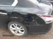 2012 Nissan Maxima S с VIN 1N4AA5AP3CC862681, выставлен на аукционе IAAI как лот 42531253 с пробегом 170 090 миль миль и . История ставок и продаж доступна на DreamBid. Изображение 13.