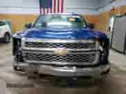 2015 Chevrolet Silverado 1500 LT z VIN 1GCVKREH2FZ397590, wystawiony jako Copart lot #59958255 z przebiegiem 163 859 mil mil oraz Czysty tytuł • Clean title. Historia ofert i sprzedaży dostępna na DreamBid. Obrazek 5.