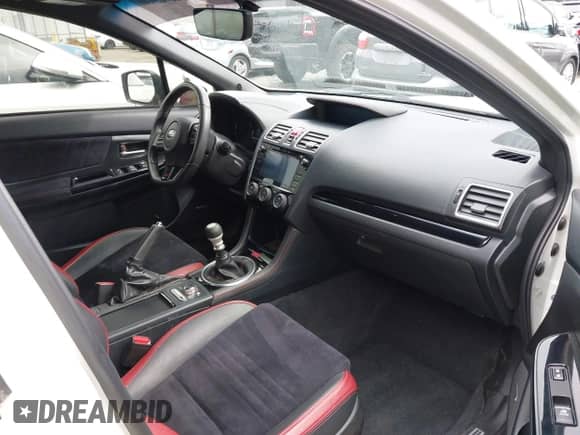 2018 Subaru WRX STI Limited z VIN JF1VA2W63J9831795, wystawiony jako IAAI lot #41923446 z przebiegiem 112 927 mil mil oraz . Historia ofert i sprzedaży dostępna na DreamBid. Obrazek 5.