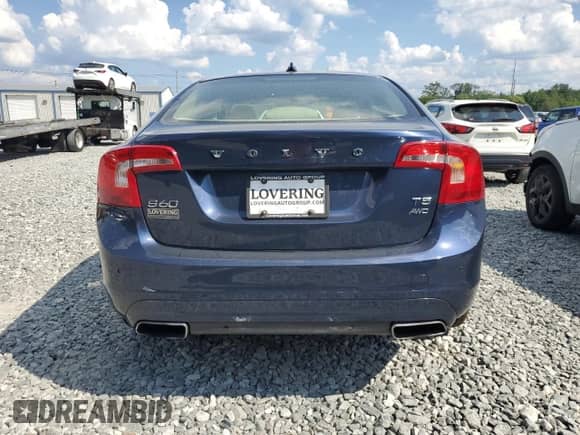 2015 Volvo S60 T5 Premier с VIN YV1612TKXF2349691, выставлен на аукционе Copart как лот 63822565 с пробегом 100 871 миль миль и Чистый • Clean title. История ставок и продаж доступна на DreamBid. Изображение 6.