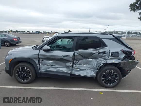 2023 Chevrolet TrailBlazer LT с VIN KL79MPS27PB102314, выставлен на аукционе IAAI как лот 43357770 с пробегом 17 340 миль миль и . История ставок и продаж доступна на DreamBid. Изображение 15.
