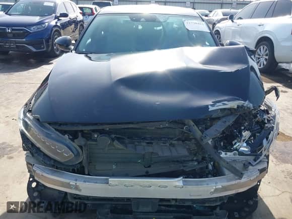 2018 Honda Accord Touring with VIN 1HGCV3F90JA001832, listed as a IAAI auction lot 41738453 with 116,403 mi miles and . Bid and sale history available at DreamBid. Image 6.