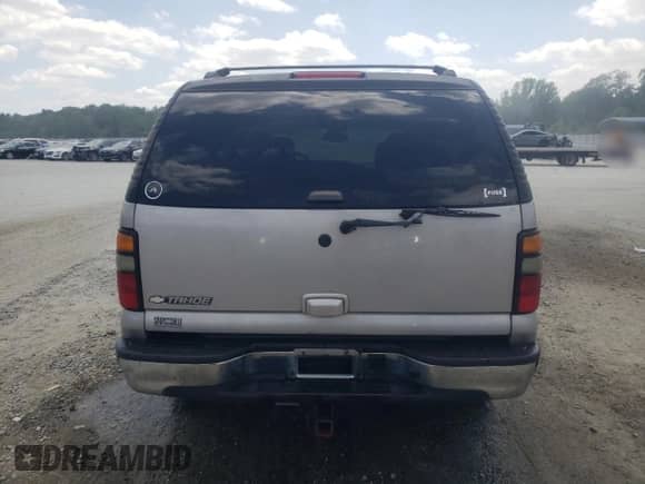 2006 Chevrolet Tahoe LS with VIN 1GNEC13Z86J121706, listed as a Copart auction lot 60292004 with 266,672 mi miles and Clean title. Bid and sale history available at DreamBid. Image 6.