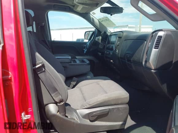 2018 Chevrolet Silverado 1500 LT с VIN 3GCUKREC6JG642206, выставлен на аукционе IAAI как лот 42831564 с пробегом 115 722 миль миль и . История ставок и продаж доступна на DreamBid. Изображение 5.