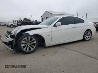 2012 BMW 3 Series 328i с VIN WBAKE5C52CJ106041, выставлен на аукционе Copart как лот 50898685 с пробегом 123 387 миль миль и Списание • Salvage title. История ставок и продаж доступна на DreamBid. Изображение 1.