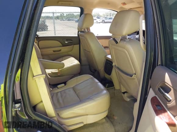 2012 Chevrolet Tahoe LT with VIN 1GNSCBE04CR209625, listed as a IAAI auction lot 42859676 with 198,472 mi miles and . Bid and sale history available at DreamBid. Image 8.