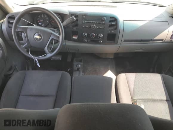 2011 Chevrolet Silverado 1500 LS с VIN 3GCPKREA0BG256054, выставлен на аукционе Copart как лот 57481145 с пробегом Не указан миль и Списание • Salvage title. История ставок и продаж доступна на DreamBid. Изображение 8.